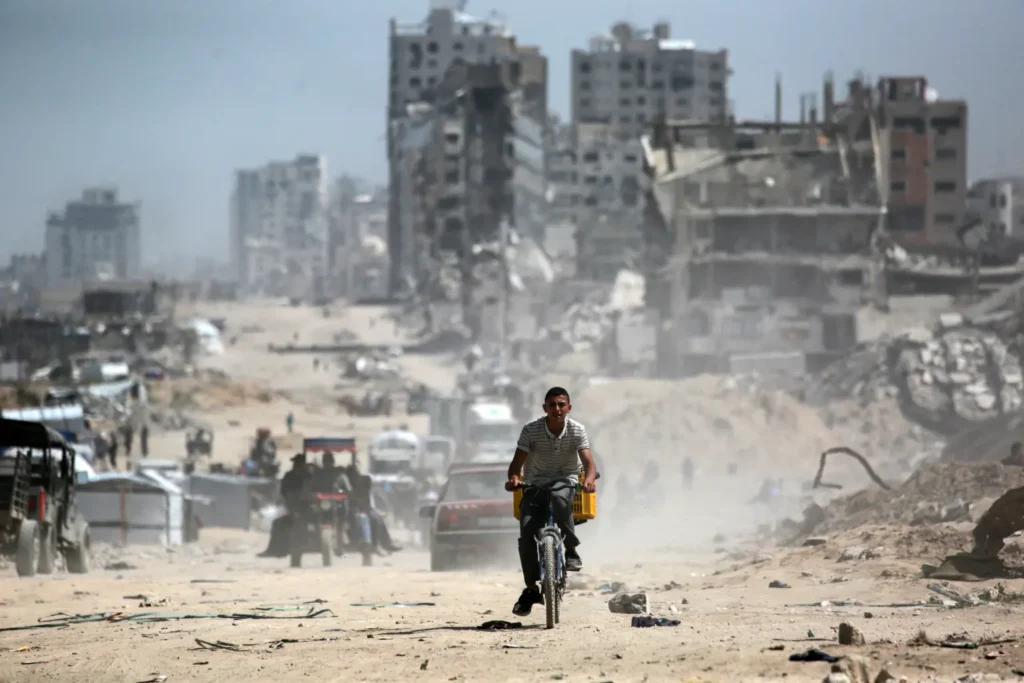 Gaza, Trumph, Trump, War on phalestine, America on gaza, Israel war, Gaza Israel War, Royal perfume, best perfume, online shoping. eid with palzar, best online shoping, discounts in pakistan, palzar brand, best perfumes in pakistan